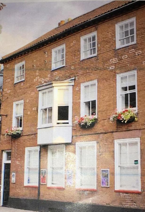 Loft In Bungay Apartment Exterior photo