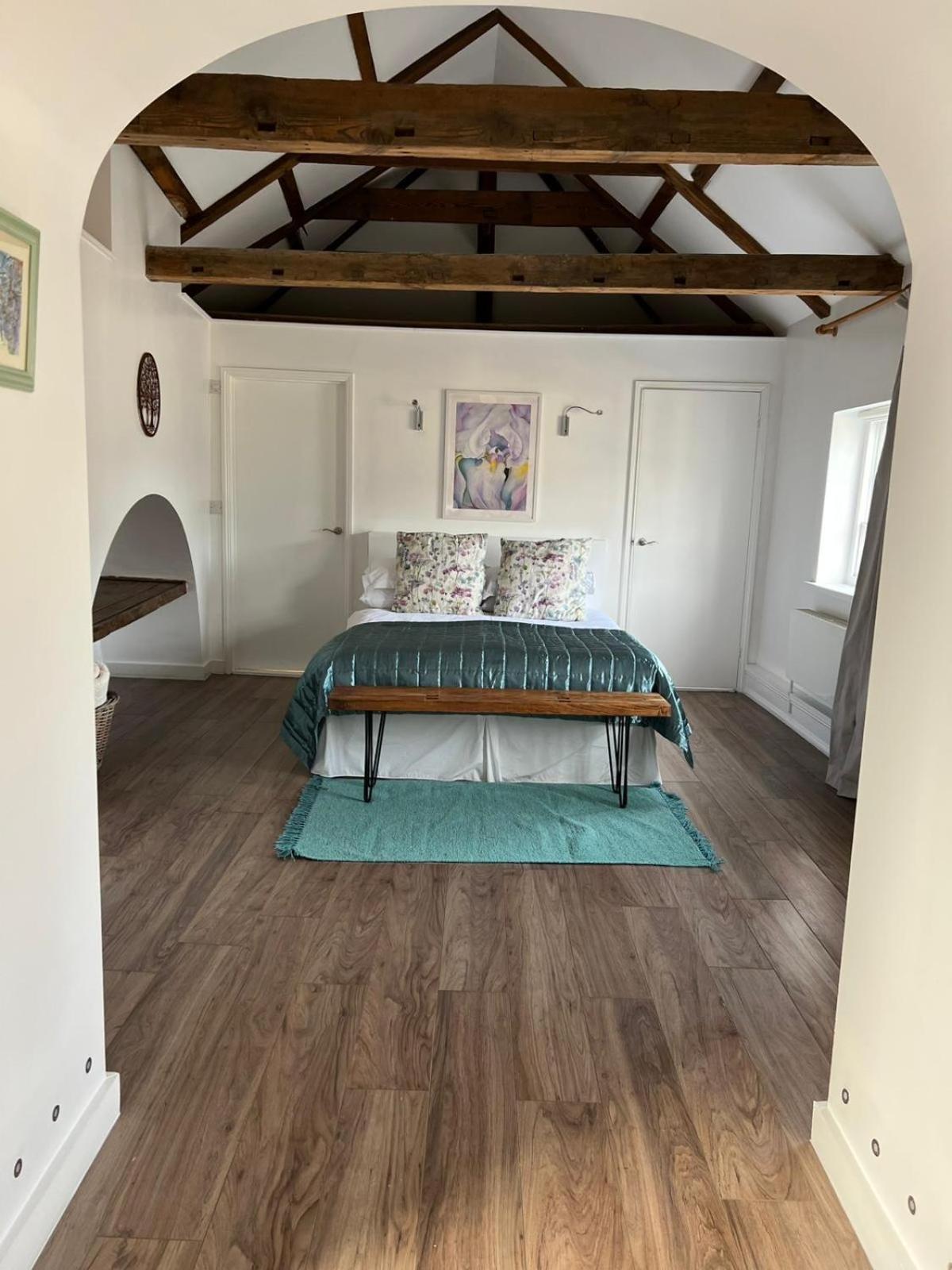 Loft In Bungay Apartment Exterior photo
